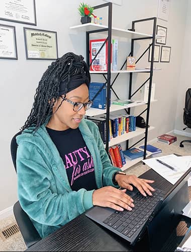 Kashana Studying