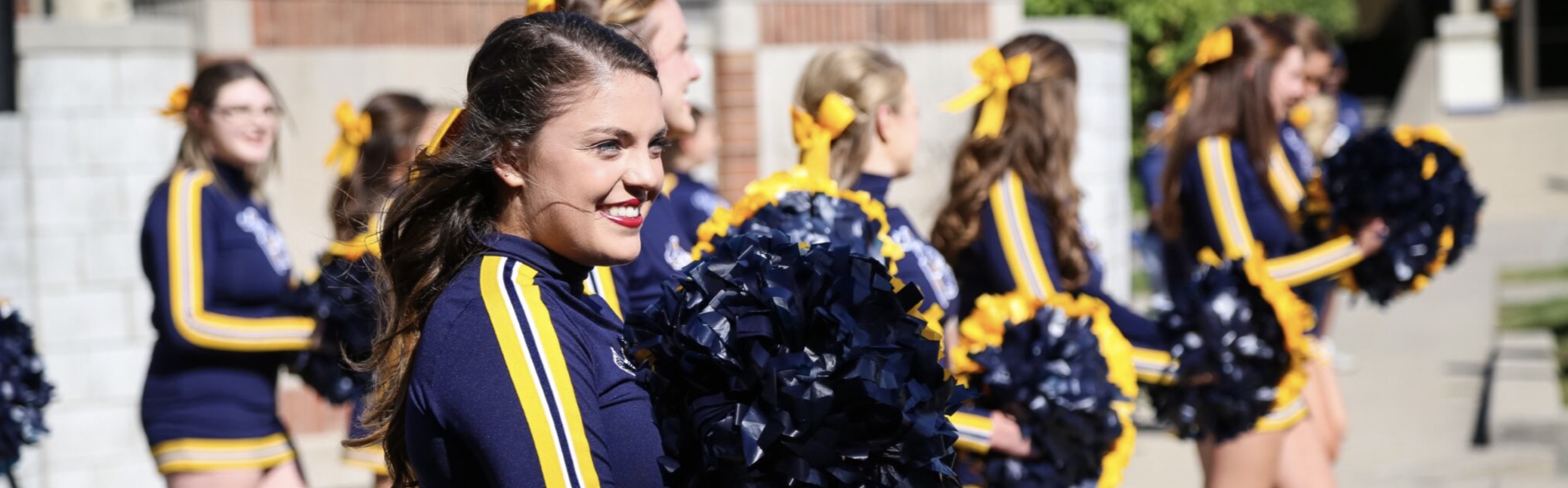 Marian Knights cheerleaders