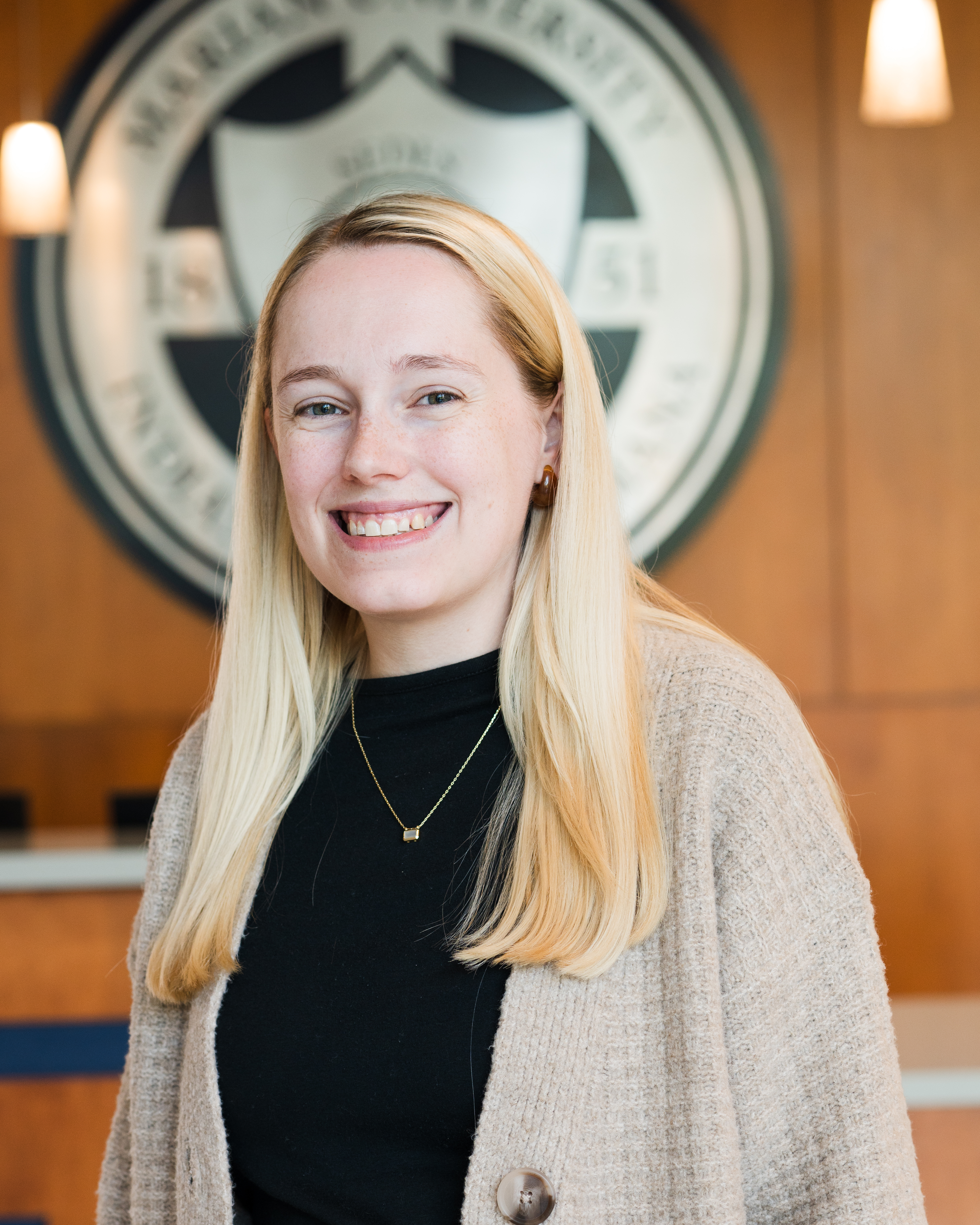 Alyse Lee., Psy.D., HSPP Headshot