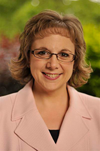 Beth Mulbarger Headshot