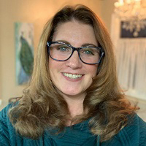Cassie McCroskey Headshot