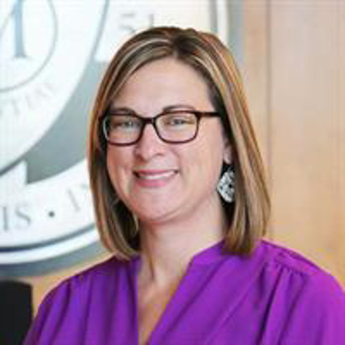 Karen Betz Headshot