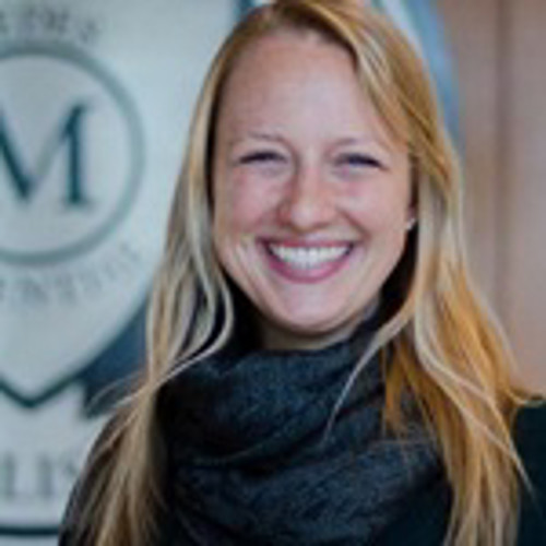 Sarah Klanderman Headshot