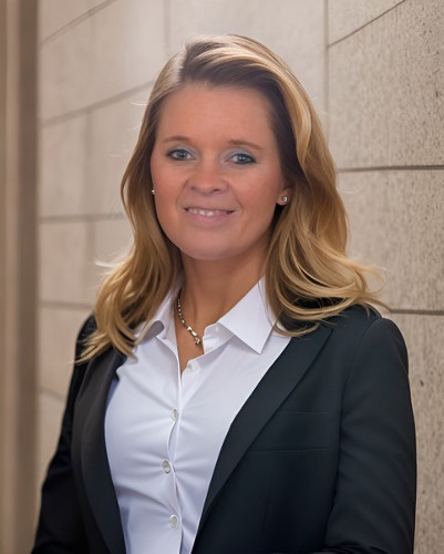 Stacey Skillman-Holtgrave Headshot