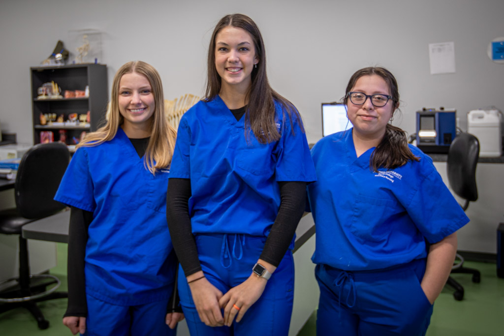 Makayla Hannah and Ashley 