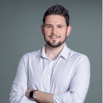 Dr. Milan Ristic